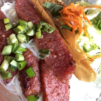 King Pho - Number 34 - Bun Honey Pork & Chrispy Roll - Vietnamese Near Me - Chicago, Illinois