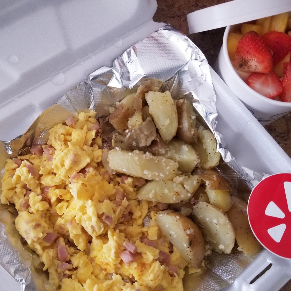 Nellie's - 2 Scrambled Eggs with Diced Ham. Toast substituted with Fruit Cup - Breakfast & Brunch Near Me - Chicago, Illinois