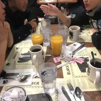Black Bear Diner Reno - American Near Me - Reno, Nevada