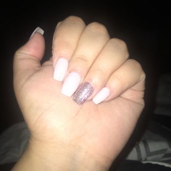 Encino Nails & Spa - Nail Salons Near Me - Los Angeles, California
