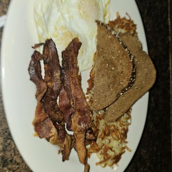 Daisy Dukes Express - Breakfast plate with house made wheat toast - Cajun/Creole Near Me - New Orleans, Louisiana