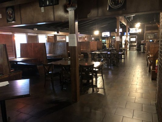 Varners Restaurant & Tavern by null