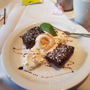 Greenhouse Cafe - Double brownie loaded - New American Near Me - Brooklyn, New York