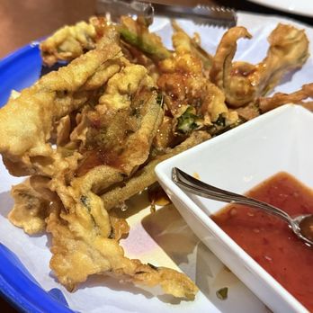 Mengrai Thai - Divine morning glory - Thai Near Me - Toronto, Ontario
