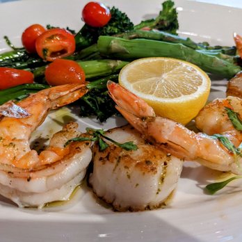 Rusty Pelican - shrimp and scallops - gluten and dairy free!!! - Seafood Near Me - Newport Beach, California Rusty Pelican - shrimp and scallops - gluten and dairy free!!! - Seafood Near Me - Newport Beach, California