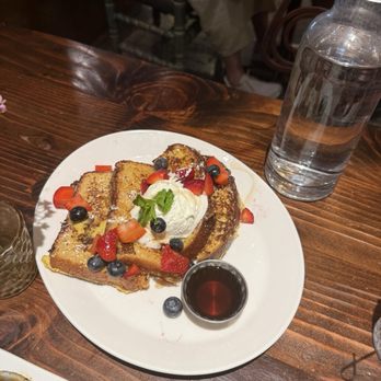 LUNA Mexican Kitchen - The Pruneyard - The best horchata French toast! - Mexican Near Me - Campbell, California