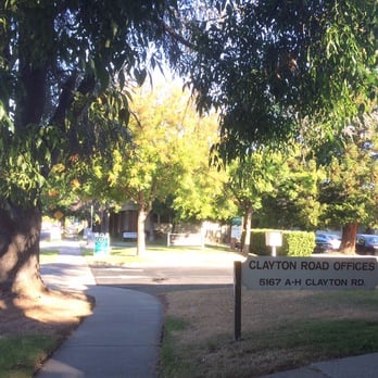 Labcorp - Parking lot entrance off Clayton Rd - Laboratory Testing Near Me - Concord, California