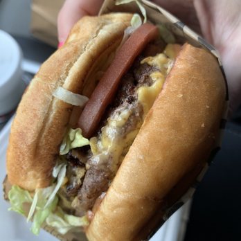 Jaggers - Double cheese burger with jagger sauce - Salad Near Me - Louisville, Kentucky Jaggers - Double cheese burger with jagger sauce - Salad Near Me - Louisville, Kentucky