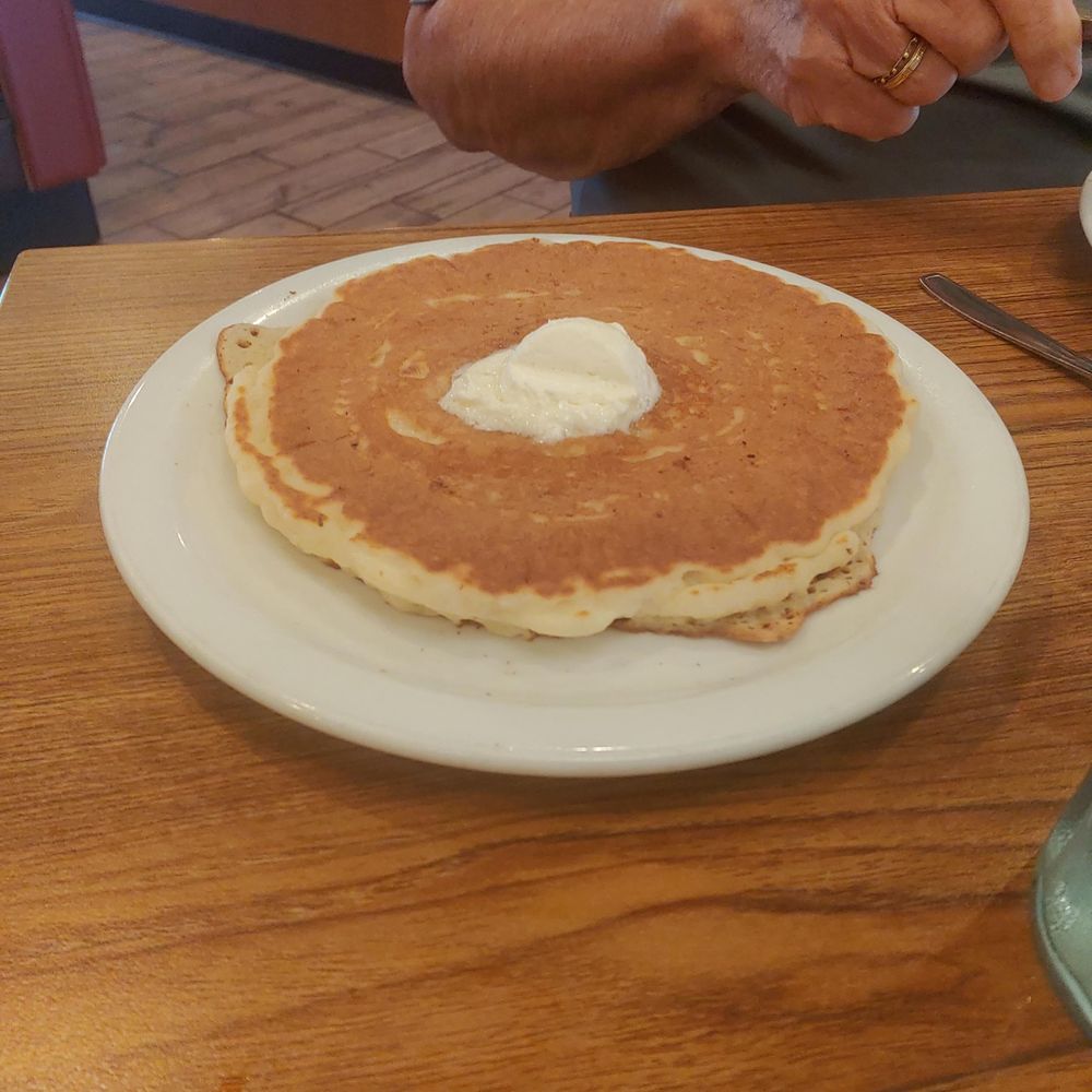 Denny's - Side stack of pancakes - American Near Me - Traverse City, Michigan Denny's - Side stack of pancakes - American Near Me - Traverse City, Michigan
