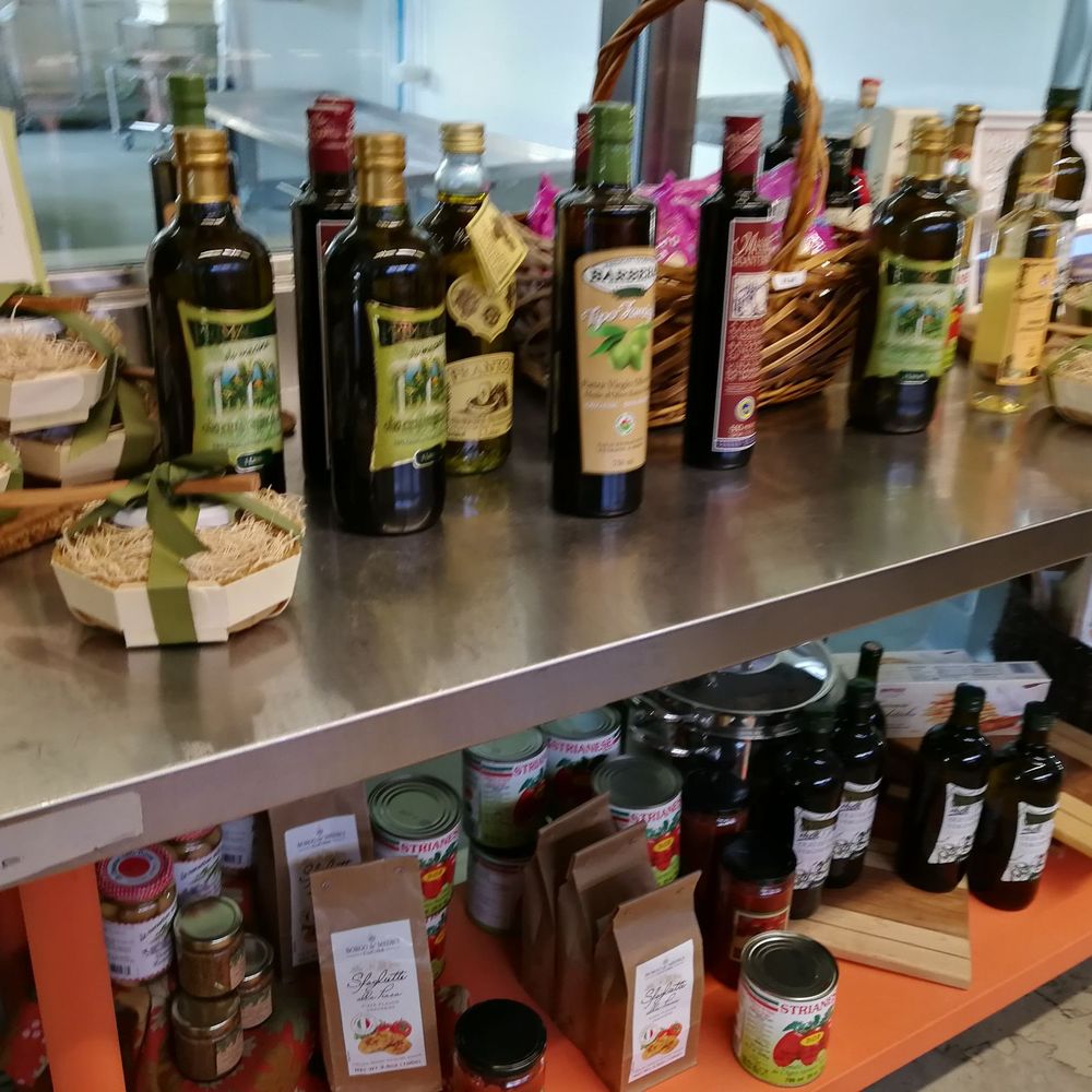 5th Town Artisan Cheese - Other gourmet products - Cheese Shops Near Me - Picton, Ontario 5th Town Artisan Cheese - Other gourmet products - Cheese Shops Near Me - Picton, Ontario