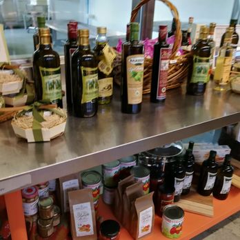 5th Town Artisan Cheese - Other gourmet products - Cheese Shops Near Me - Picton, Ontario 5th Town Artisan Cheese - Other gourmet products - Cheese Shops Near Me - Picton, Ontario