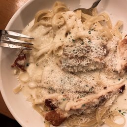 Chicken Fettuccine Alfredo