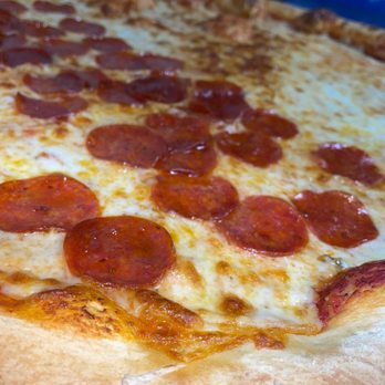 Castleton Pizza Place & Deli - Delicious pepperoni slice - Pizza Near Me - Castleton, Vermont Castleton Pizza Place & Deli - Delicious pepperoni slice - Pizza Near Me - Castleton, Vermont