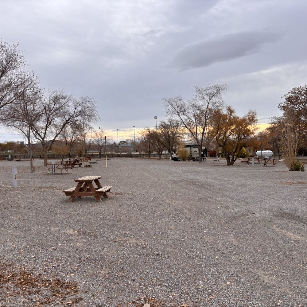 Highline Trail Rv Park - Wide open space in November - RV Parks Near Me - Boulder, Wyoming