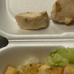 Dominick's Pizza & Hoagies - Rotten chicken