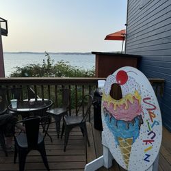 sprinklz - Back porch