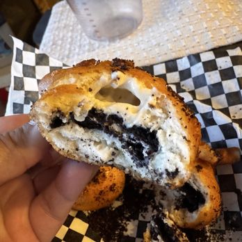 Dulce Canella - All of the Oreos in my order (I got 3 orders) all had uncooked batter inside called and always went quiet - Desserts Near Me - Hesperia, California Dulce Canella - All of the Oreos in my order (I got 3 orders) all had uncooked batter inside called and always went quiet - Desserts Near Me - Hesperia, California