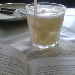 Caipirinha de abacaxi  ;)