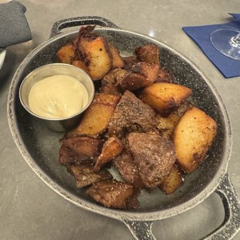The Last Page - TLP potatoes with garlic aioli - New American Near Me - Beachwood, Ohio The Last Page - TLP potatoes with garlic aioli - New American Near Me - Beachwood, Ohio