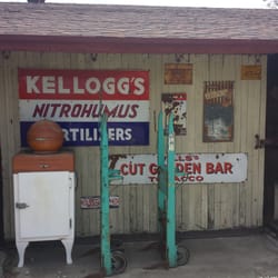 Ken's Olden Oddities - Old building