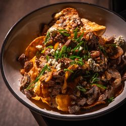 Steakhouse nachos