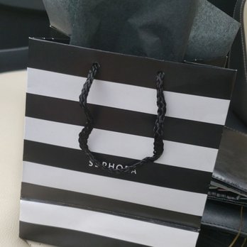 SEPHORA - Happy customer - Cosmetics & Beauty Supply Near Me - Orlando, Florida