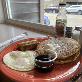 Osprey Café - Pancake breakfast - Cafes Near Me - Seaside, Oregon Osprey Café - Pancake breakfast - Cafes Near Me - Seaside, Oregon