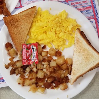 Tom's Kitchen - Two Eggs, Potatoes, and White Toast. - American Near Me - Sugarloaf, Pennsylvania
