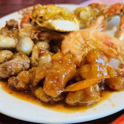 V Star Buffet - Sorted food