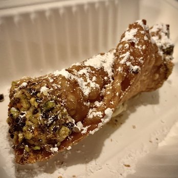 Gumba - Cannoli - Italian Near Me - Portland, Oregon Gumba - Cannoli - Italian Near Me - Portland, Oregon