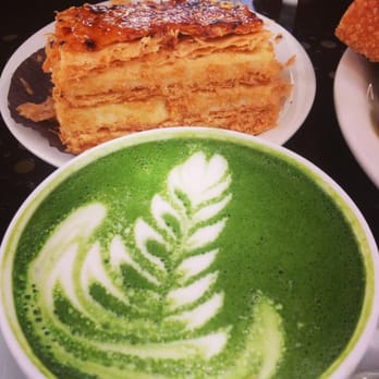 Urth Caffé-Pasadena - Matcha Green Tea Latte - Cafes Near Me - Pasadena, California