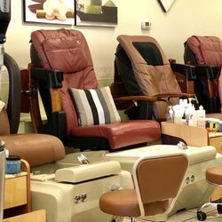 A Plus Nails & Spa