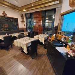 Spice of India - Interior