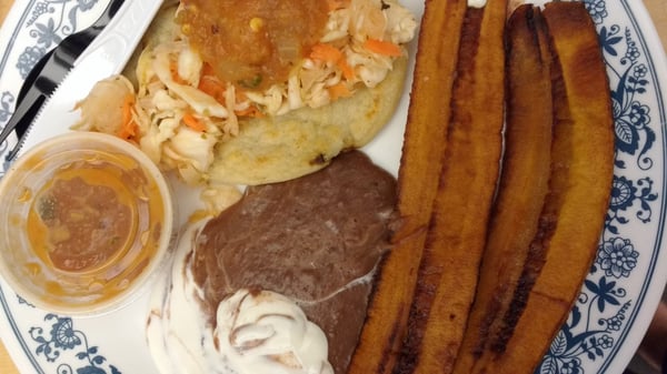 El Sunzal Restaurant by null