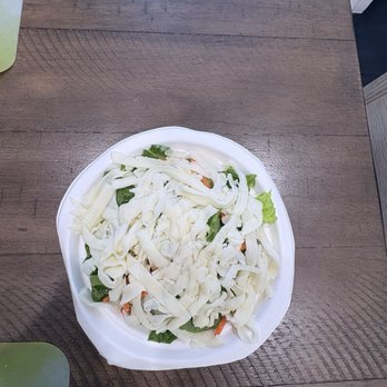 GiGi's Pizza - Side salad - Pizza Near Me - Gardena, California
