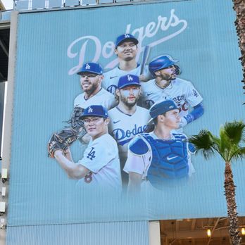 Dodger Stadium - Stadiums & Arenas Near Me - Los Angeles, California Dodger Stadium - Stadiums & Arenas Near Me - Los Angeles, California