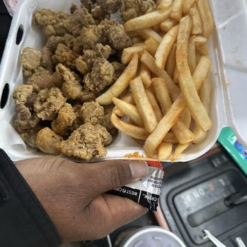 Nick's Gyros & Seafood - 1 lb. Chicken Gizzards - Fast Food Near Me - Columbia, South Carolina Nick's Gyros & Seafood - 1 lb. Chicken Gizzards - Fast Food Near Me - Columbia, South Carolina