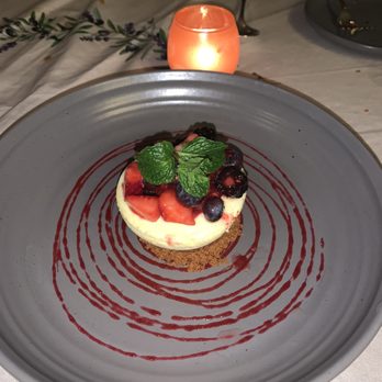 Belmond El Encanto Dining Room - Cheesecake - New American Near Me - Santa Barbara, California Belmond El Encanto Dining Room - Cheesecake - New American Near Me - Santa Barbara, California