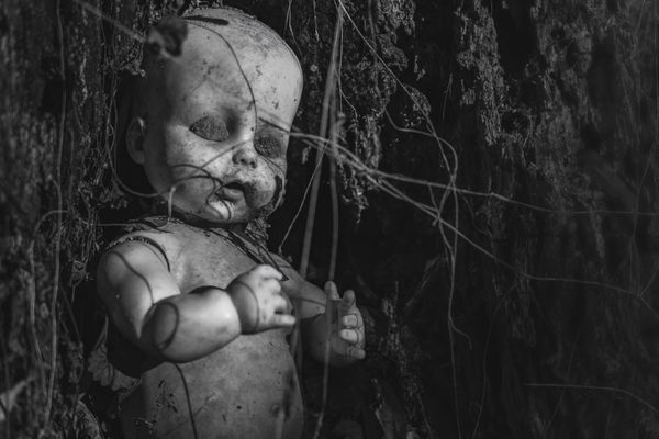 Doll's Head Trail by null