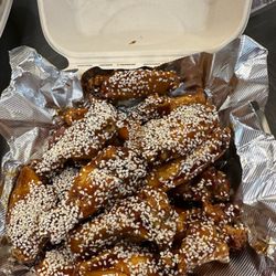 Muscarella's Pizzeria - Teriyaki sesame, chicken wings