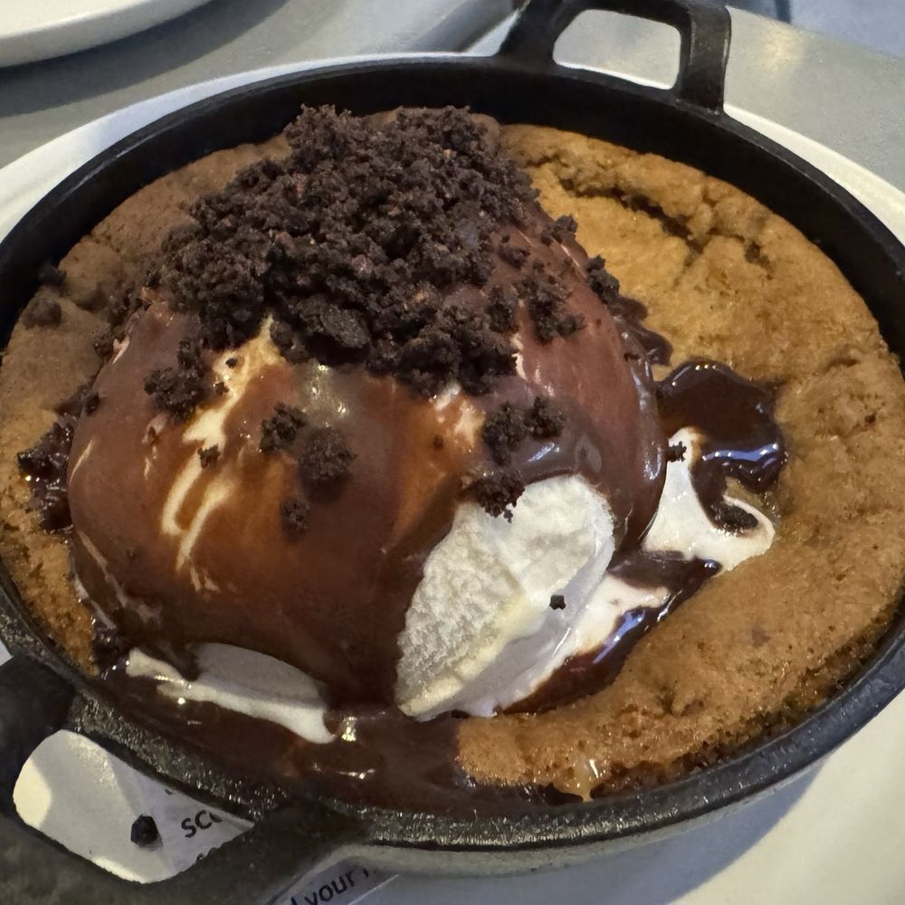 Gravity Heights - Mission Valley - Cast iron cookie - Breakfast & Brunch Near Me - San Diego, California