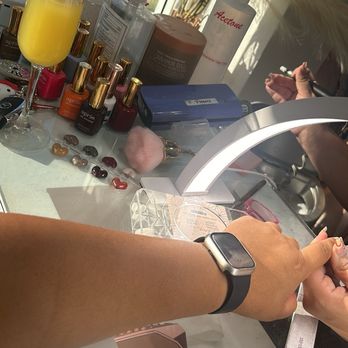 Belissima Beauty Studio - Mimosas and nails - Nail Technicians Near Me - Downey, California Belissima Beauty Studio - Mimosas and nails - Nail Technicians Near Me - Downey, California