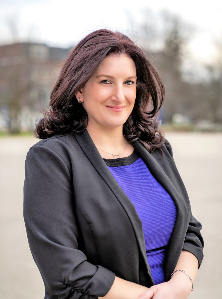 CARLA VISOKY REALTOR AT BERKSHIRE HATHAWAY CHICAGO Updated October