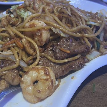 Always Cool BBQ - Combination chow mian - Bars Near Me - Fremont, California Always Cool BBQ - Combination chow mian - Bars Near Me - Fremont, California