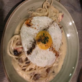 Driftwood Kitchen - Lobster caborna. Can be too cheesy but definitely can taste the lobster - Seafood Near Me - Laguna Beach, California