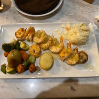 Los Arcos - Garlic  shrimp - Seafood Near Me - Tijuana, BCN