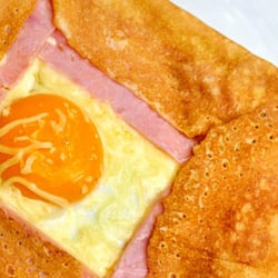 Cre-Cottê - Crepe Completa (Huevo, jamón York , bacon y queso gruyêre)