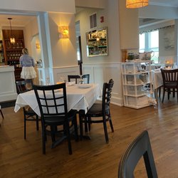 Amelia’s By the Sea - Dining room