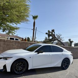 Bob's Autoglass -N- Tint