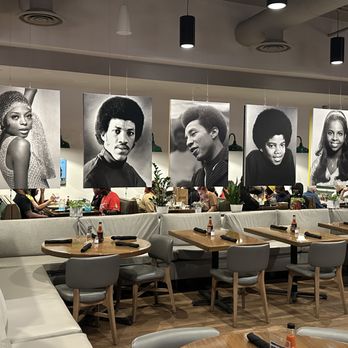 Fixins - Legends (decor) - Soul Food Near Me - Detroit, Michigan